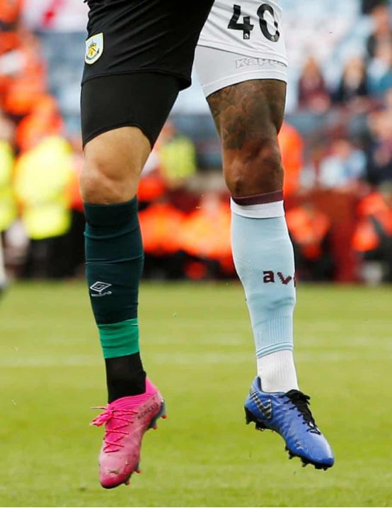 爱游戏娱乐-德布劳内新星锐不可当表现突出，快船前途光明！赛场气氛高涨(德布劳内新赛季)